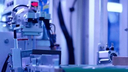 一台手机的“智能”制造之旅 探秘联想武汉工厂的人工智能应用